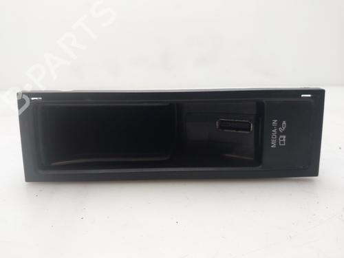 Used Electronic module Electronic module VW GOLF VI (5K1) [2008-2014] 34722887 34722887