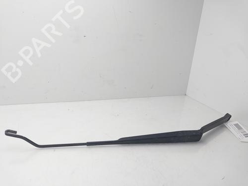 Used Front windshield wiper arm NISSAN X-TRAIL I (T30) [2001-2013]  30932387