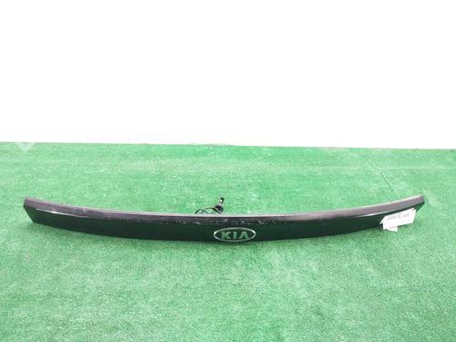 Tailgate handle KIA CARENS III MPV (UN) 2.0 CRDi 115 | BP28091312C132 