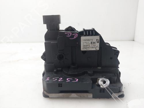 Used Front right lock OPEL CORSA D (S07) [2006-2015]  19797523