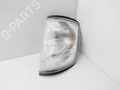 Used Left front indicator MERCEDES-BENZ E-CLASS (W124) E 250 D (124.126, 124.129) (113 hp) 29334437