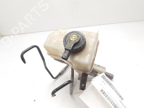 Used Brake master cylinder BMW 1 (E87) 118 d (122 hp) 11529325