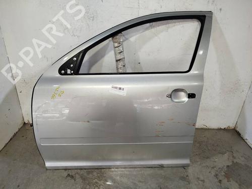 Used Left front door Left front door 39063110 39063110