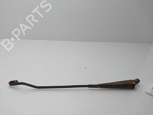 Vindspejlsviskerarm NISSAN PATROL III/2 Station Wagon (W260) [1988-1998]  32320150