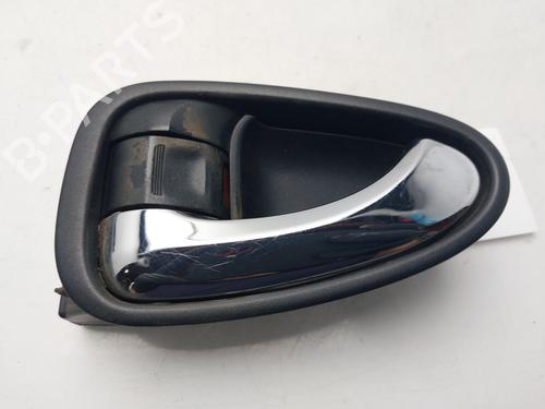 Used Front left interior door handle Front left interior door handle 37068770 37068770