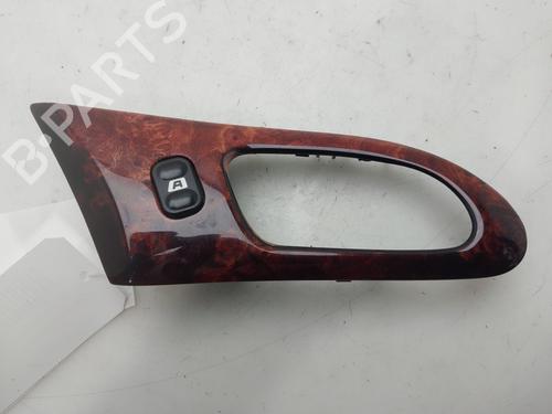 right-front-window-switch-peugeot-607-9d-9u-2000-33620030 main image