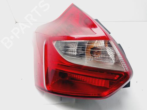Used Right taillight FORD FOCUS III [2010-2020]  32071693