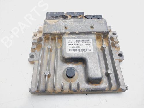 Used Engine control unit (ECU) FORD KUGA II (DM2) 2.0 TDCi (140 hp) 29813743