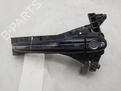 Used Front left exterior door handle Front left exterior door handle MERCEDES-BENZ A-CLASS (W168) A 170 CDI (168.009, 168.109) (95 hp) 33817808 33817808