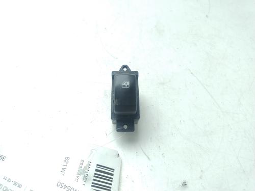Used Left rear window switch SSANGYONG RODIUS I [2005-2025]  31064800