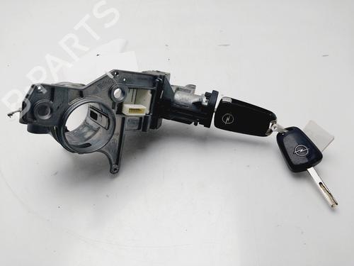 Used Ignition barrel OPEL ASTRA H (A04) [2004-2014]  31914763