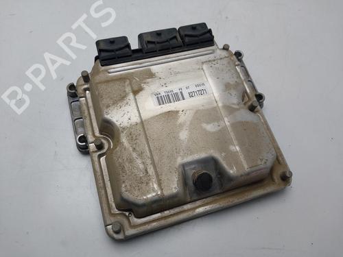 Used Engine control unit (ECU) Engine control unit (ECU) PEUGEOT 307 Break (3E) 2.0 HDI 110 (107 hp) 33026129 33026129