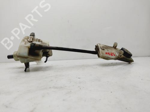 Used Brake master cylinder FORD FOCUS C-MAX (DM2) [2003-2007]  26944397
