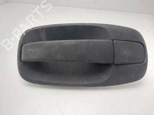 Used Rear left exterior door handle RENAULT TRAFIC II Bus (JL) [2001-2026]  32282995