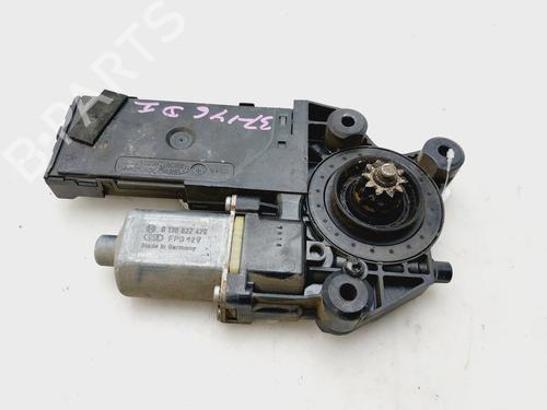 Used Left front window motor RENAULT MEGANE III Hatchback (BZ0/1_, B3_) 1.5 dCi (86 hp) 26719246