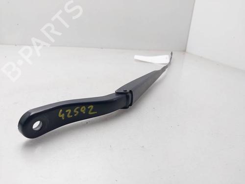 front-windshield-wiper-arm-renault-megane-iii-hatchback-bz01_-b3_-2008-39404583 main image