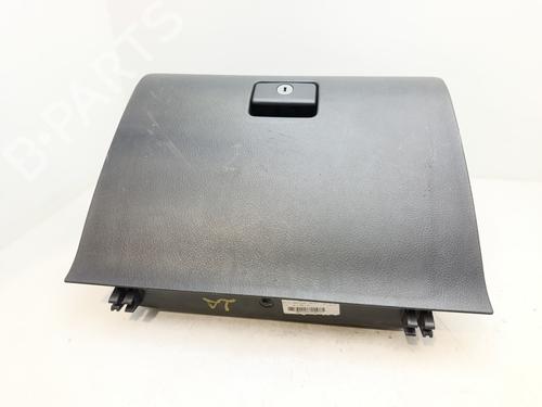 Handskerum Handskerum TOYOTA COROLLA Verso (ZER_, ZZE12_, R1_) 2.2 D-4D (AUR10_, AUR10R) (136 hp) 34384443 34384443