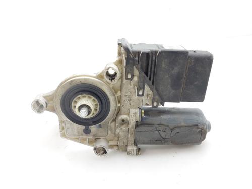 Right rear window motor SEAT ALTEA (5P1) | BP19306042E22