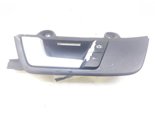 Used Front left interior door handle AUDI A4 B6 (8E2) 2.5 TDI (155 hp) 8309071