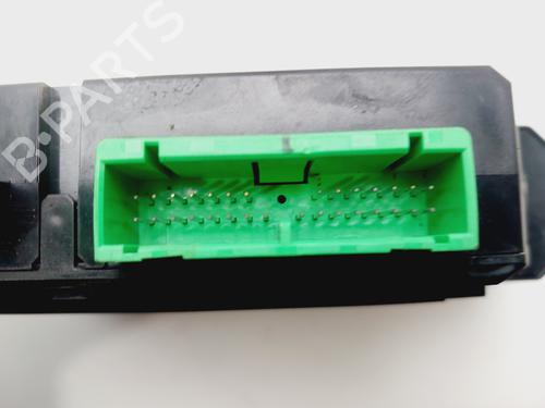 Left front window switch VOLVO S60 I (384) 2.4 D | BP32991604I27 - Image 4