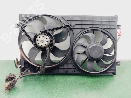Used Radiator fan SEAT LEON (1M1) [1999-2006]  31351362