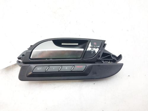 Used Front left interior door handle AUDI Q7 (4LB) 4.2 FSI quattro (350 hp) 13321358