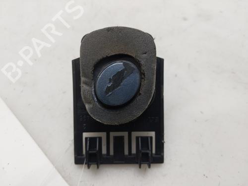 tailgate-handle-peugeot-607-9d-9u-2000-36297913 main image