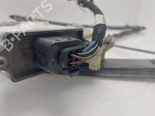 Front left window mechanism BMW X3 (E83) 2.0 d | BP38747320C22 - Image 2