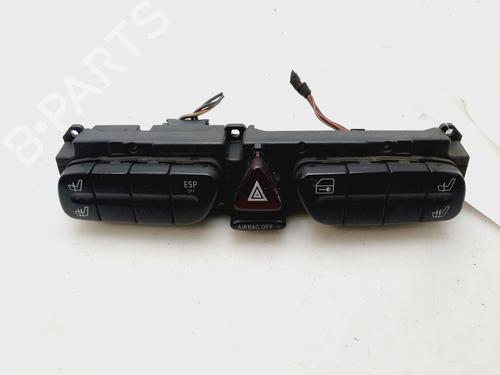 Used Warning switch MERCEDES-BENZ C-CLASS Coupe (CL203) [2001-2011]  26650386