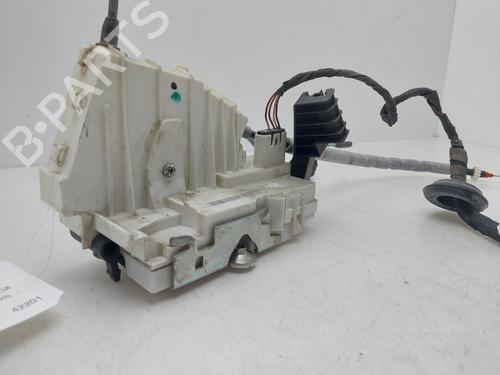 Used Rear left lock Rear left lock 37282004 37282004