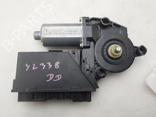Moteur de lève-vitre avant droit Moteur de lève-vitre avant droit 37241792 37241792