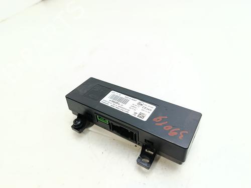 Used Electronic module PEUGEOT 308 II (LB_, LP_, LW_, LH_, L3_) [2013-2021]  29113053