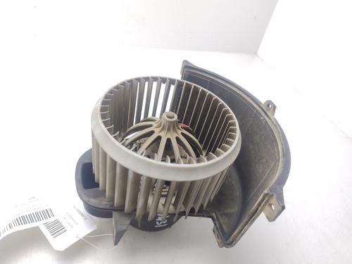 Używane Silniczek dmuchawy nagrzewnicy VW TOUAREG (7LA, 7L6, 7L7) 5.0 V10 TDI (313 hp) 30055209