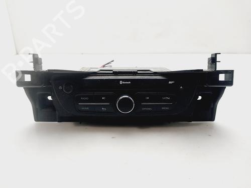 Used Radio Radio 31940689 31940689