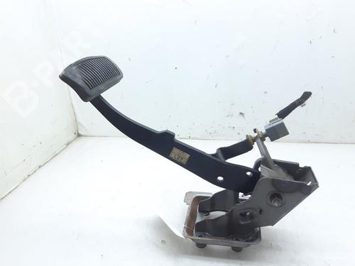 Used Break pedal Break pedal KIA SPORTAGE II (JE_, KM_) 2.7 V6 4WD (175 hp) 8766087 8766087