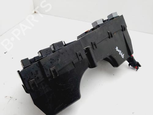 Fuse box JAGUAR XF I (X250) 2.7 D | BP18965679E1 