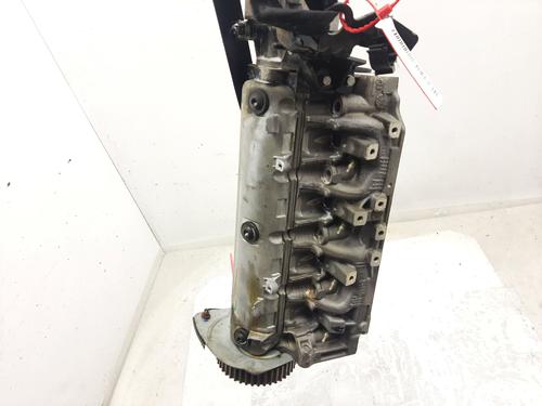 cylinder-head-renault-laguna-ii-bg01_-2001-2002-2003-2004-2005-2006-2007-32483581 main image