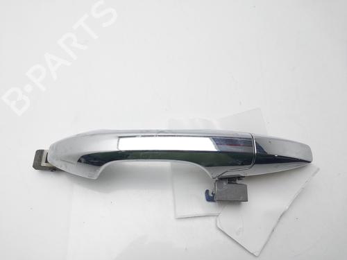Used Front right exterior door handle HONDA CR-V III (RE_) 2.2 i-CTDi 4WD (RE6) (140 hp) 32126885