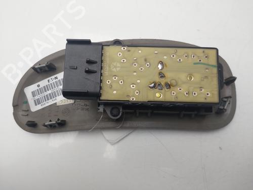 Left front window switch CHRYSLER VOYAGER IV (RG, RS) 2.5 CRD | BP30831418I27