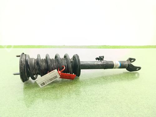 Amortisseur avant gauche LEXUS IS III (_E3_) 300h (AVE30_, AVE30R) (223 hp) 32084632