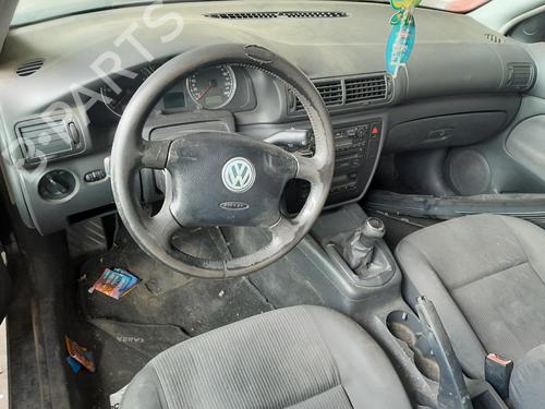 Lève-vitre arrière gauche VW PASSAT B5.5 (3B3) 1.9 TDI | BP13942167C24 