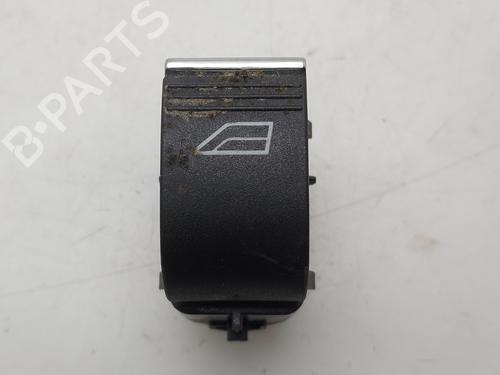 Used Right rear window switch Right rear window switch FORD FOCUS III 1.6 TDCi (115 hp) 33935694 33935694