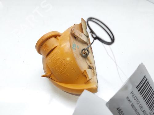 Right front indicator FIAT SEICENTO / 600 (187_) 1.1 (187AXB, 187AXB1A, 187AXC1A02) | BP13880084C33 