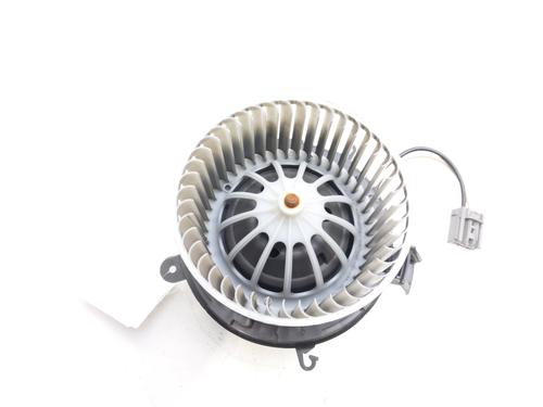 Used Heater blower motor OPEL ASTRA J (P10) [2009-2016]  24168736