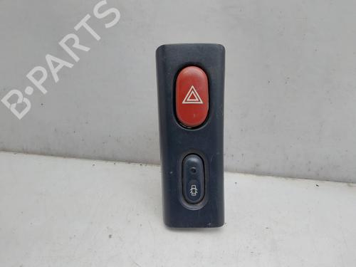 Bouton de warning RENAULT LAGUNA I (B56_, 556_) 1.8 16V (B563, B564) (120 hp) 16167716