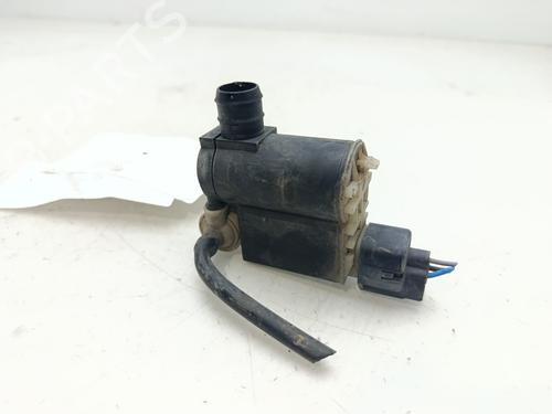 Used Washer pump Washer pump HYUNDAI ix20 (JC) 1.4 CRDi (90 hp) 33649332 33649332