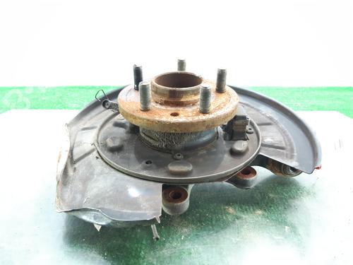 Used Left rear steering knuckle LAND ROVER DISCOVERY III (L319) 2.7 TD 4x4 (190 hp) 11708107