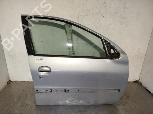 Used Right front door PEUGEOT 206 Hatchback (2A/C) [1998-2012]  30263826