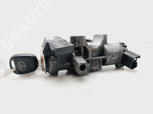 Used Ignition barrel TOYOTA AVENSIS Estate (_T25_) 2.0 D-4D (ADT250_, ADT250R) (126 hp) 26695106