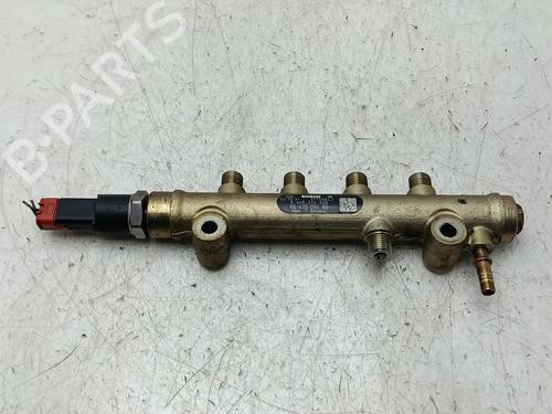 Used Injection rail PEUGEOT 206 Hatchback (2A/C) [1998-2012]  30492612